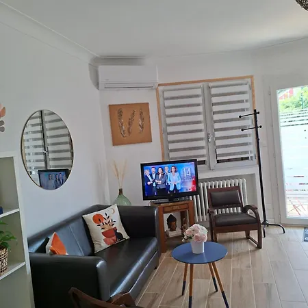 Appartement Location Independante 28m2 *
